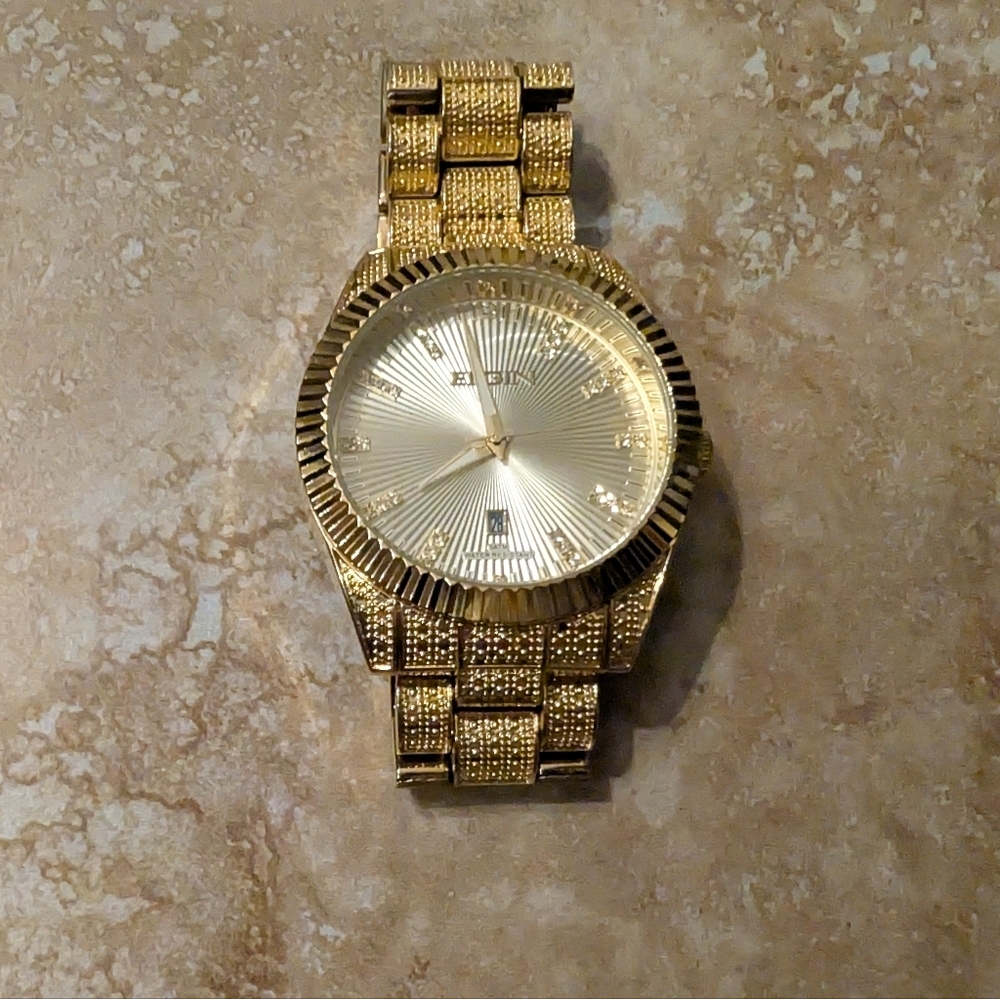 Gold Watch with Metal Link Band and Textured Bezel